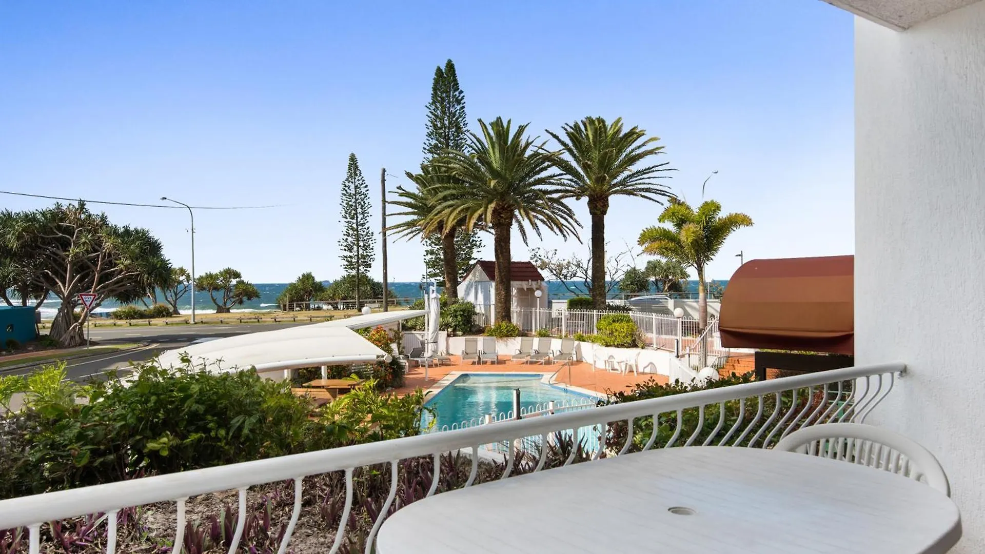 Alexandria Apartments Alexandra Headland