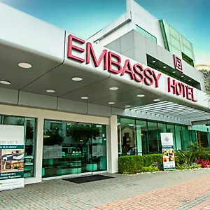 https://hotel-embassy.hotelsquito.com