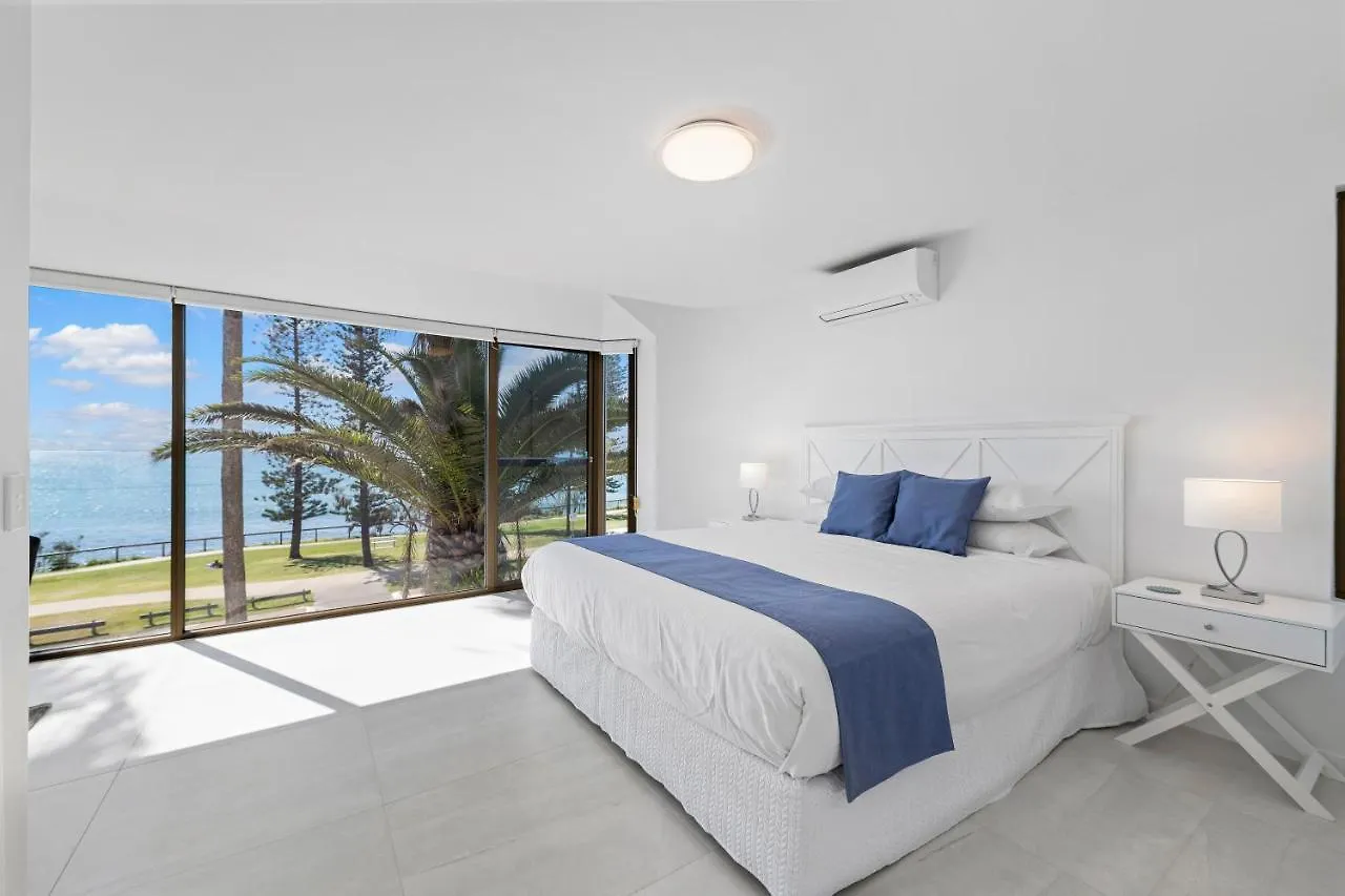 Aparthotel Alexandria Apartments Alexandra Headland
