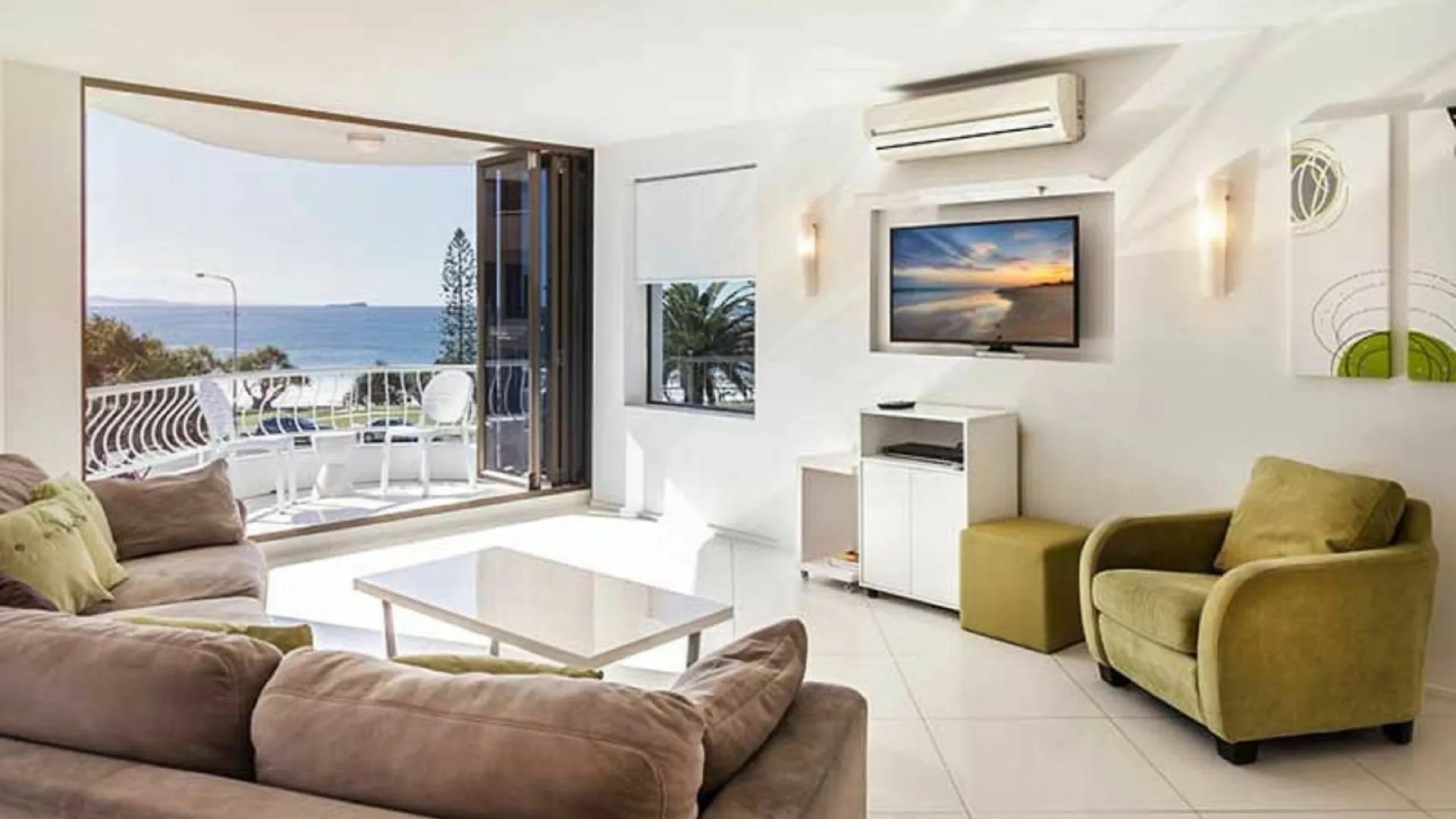 Alexandria Apartments Alexandra Headland Aparthotel